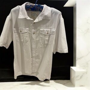 St Johns Bay Shirt Men Lrg White 100% Cotton Short Sleeve Button Up Classic Fit